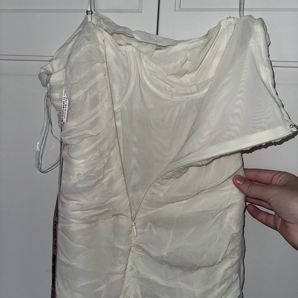 House of CB Pearla ivory ruched maxi dress women’s size small - Picture 6 of 12
